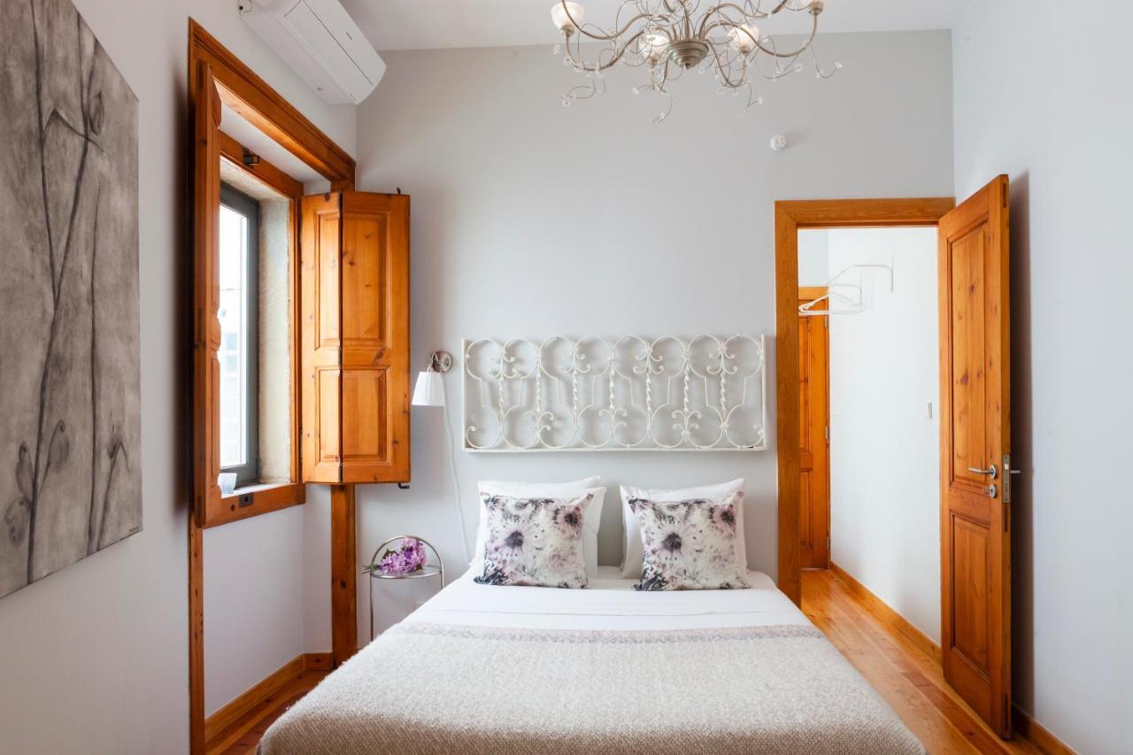 Alfama Terrace Apartment With Authentic XVIII Tiles And Historic Notes 3 Bedrooms & 2 Bathrooms Ac Lisboa Εξωτερικό φωτογραφία