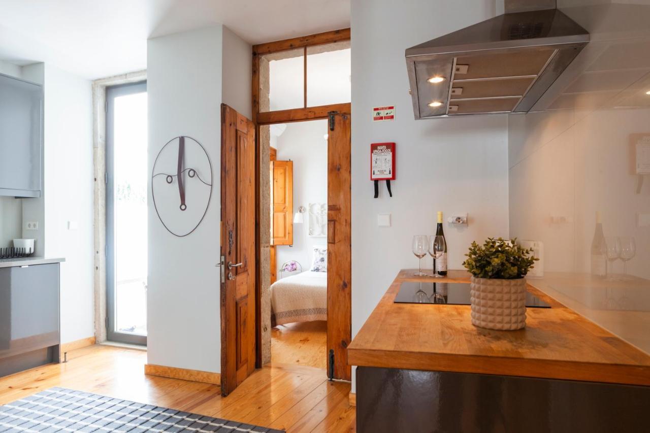 Alfama Terrace Apartment With Authentic XVIII Tiles And Historic Notes 3 Bedrooms & 2 Bathrooms Ac Lisboa Εξωτερικό φωτογραφία