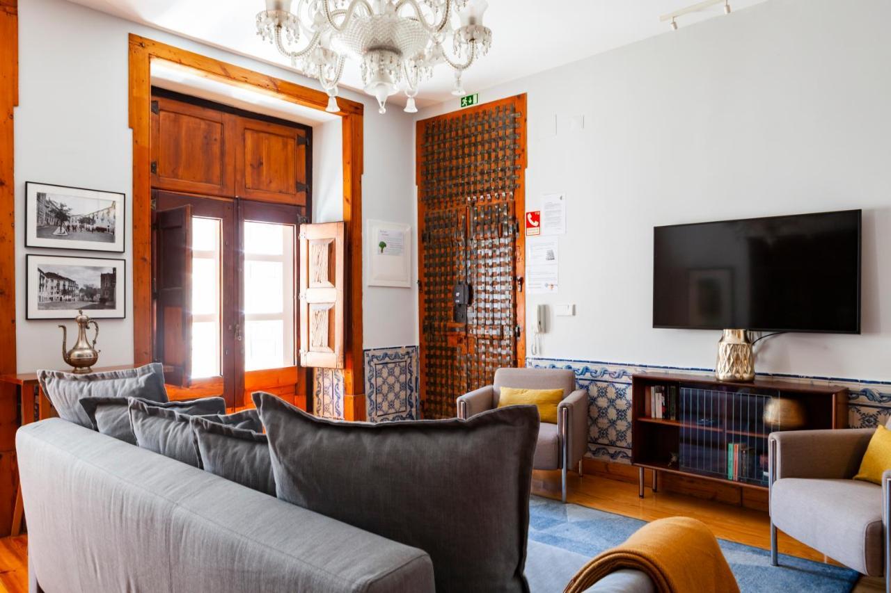 Alfama Terrace Apartment With Authentic XVIII Tiles And Historic Notes 3 Bedrooms & 2 Bathrooms Ac Lisboa Εξωτερικό φωτογραφία