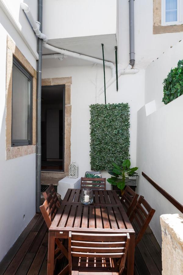 Alfama Terrace Apartment With Authentic XVIII Tiles And Historic Notes 3 Bedrooms & 2 Bathrooms Ac Lisboa Εξωτερικό φωτογραφία