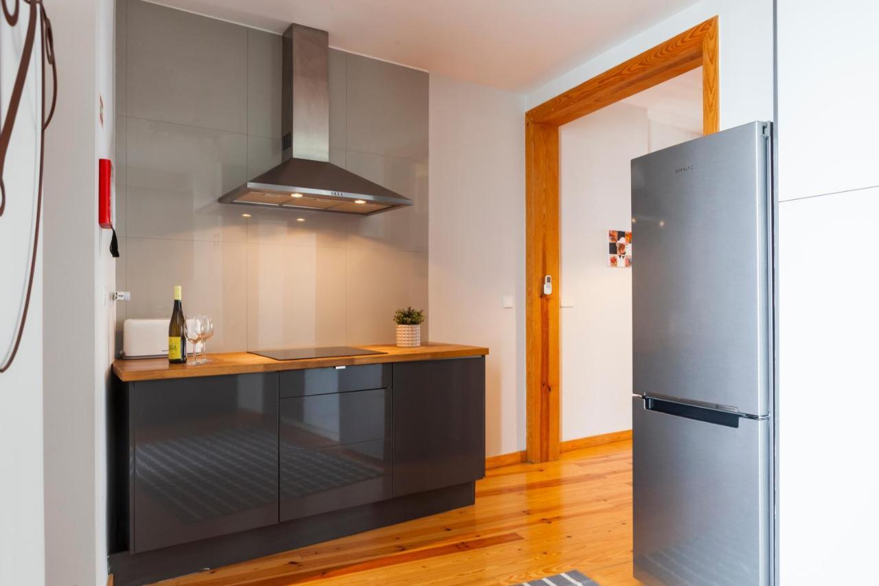 Alfama Terrace Apartment With Authentic XVIII Tiles And Historic Notes 3 Bedrooms & 2 Bathrooms Ac Lisboa Εξωτερικό φωτογραφία