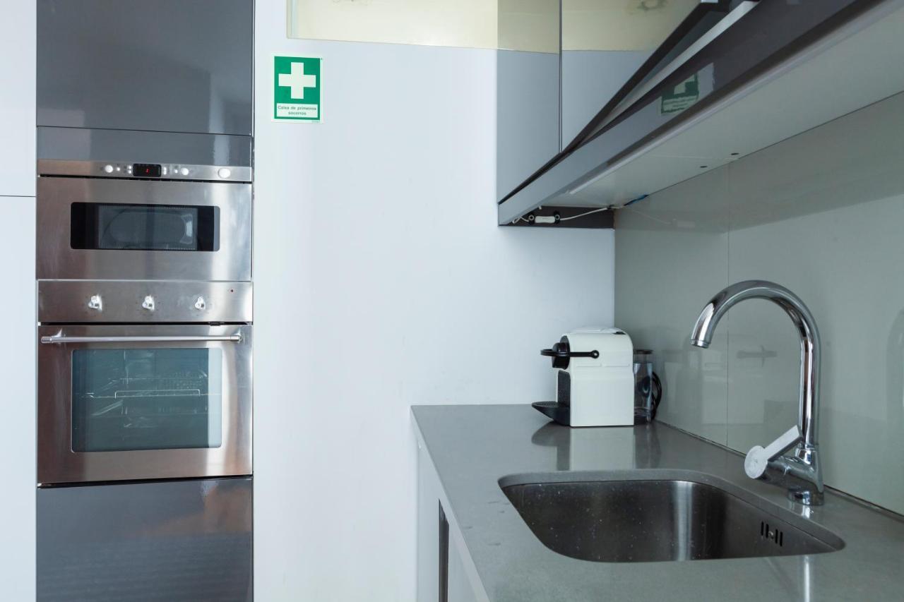 Alfama Terrace Apartment With Authentic XVIII Tiles And Historic Notes 3 Bedrooms & 2 Bathrooms Ac Lisboa Εξωτερικό φωτογραφία